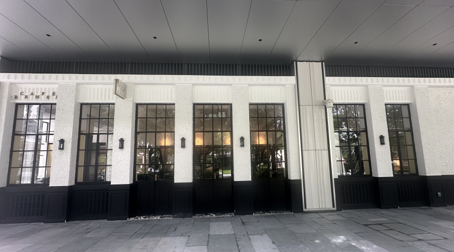 飾紀上品發(fā)泡陶瓷廠家：深圳發(fā)泡陶瓷線條工程案例解析